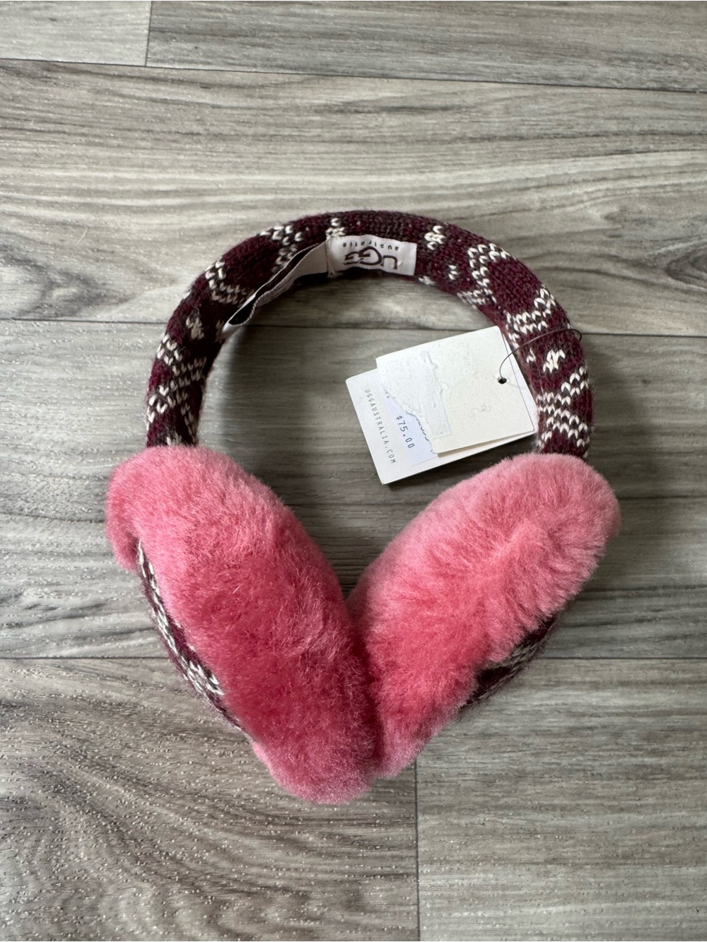 NWT UGG Australia Nordic-Patterned Shearling Earmuffs Assorted Color One Size - Picture 8 of 8
